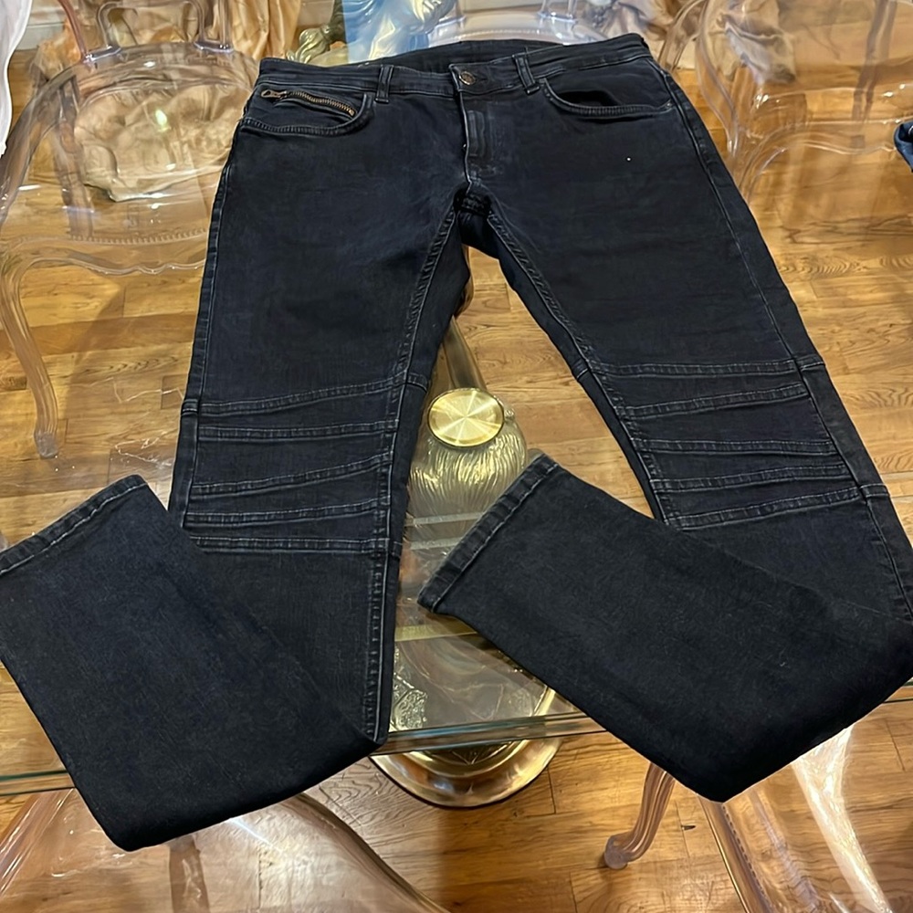 Men’s Zara jeans